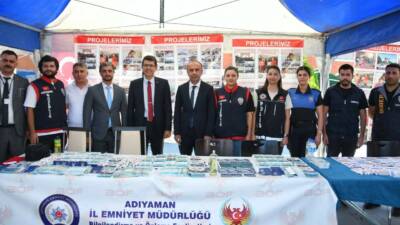 Adıyaman İl Emniyet Müdürlüğü, Adıyaman Üniversitesi kampüsünde bilgilendirme standı açarak