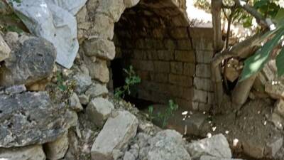 Besni’nin Kızılcaoba Mahallesi'nde yer alan ve yaklaşık 300 yıllık geçmişiyle