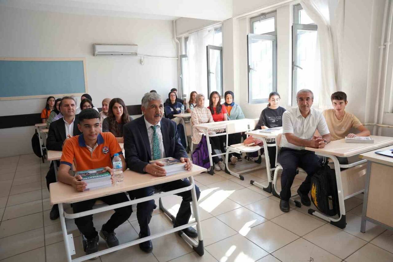 Başkan Hallaç, Çanakkale’den Gazze’ye Vatan Savunması Konulu Derse Katıldı