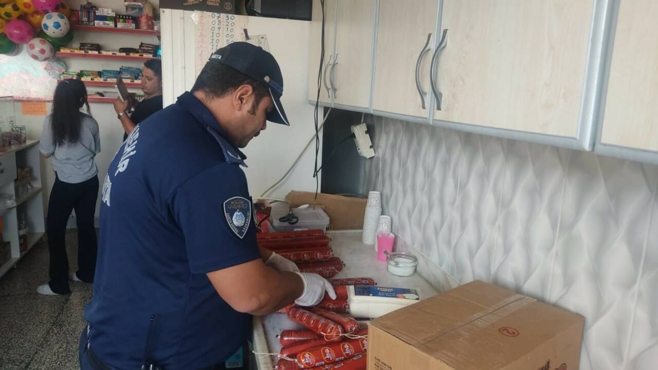 Gaziantep Büyükşehir Belediyesi, eğitim öğretim yılının başlamasıyla birlikte okul kantinleri