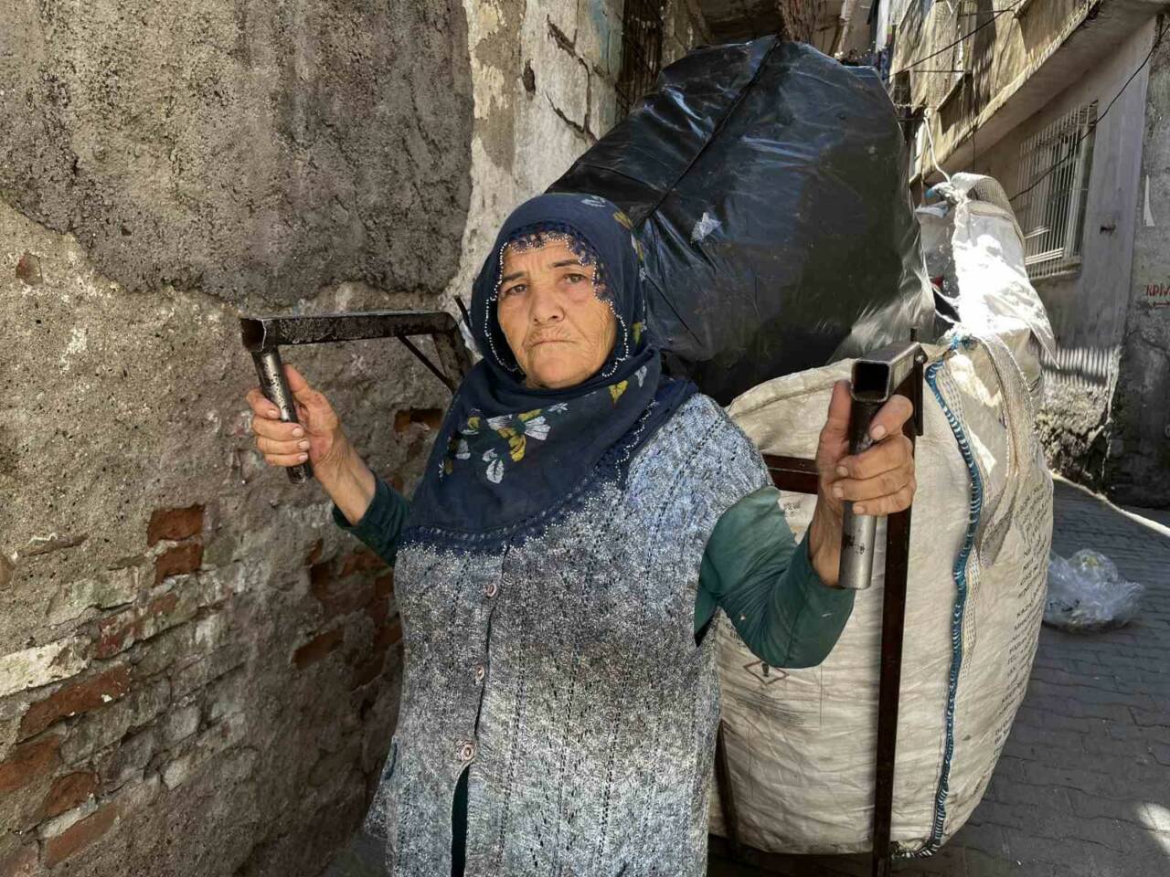 Diyarbakır’ın Lice ilçesinde yaşayan 65 yaşındaki Hazal Çelik, 20 yıldır