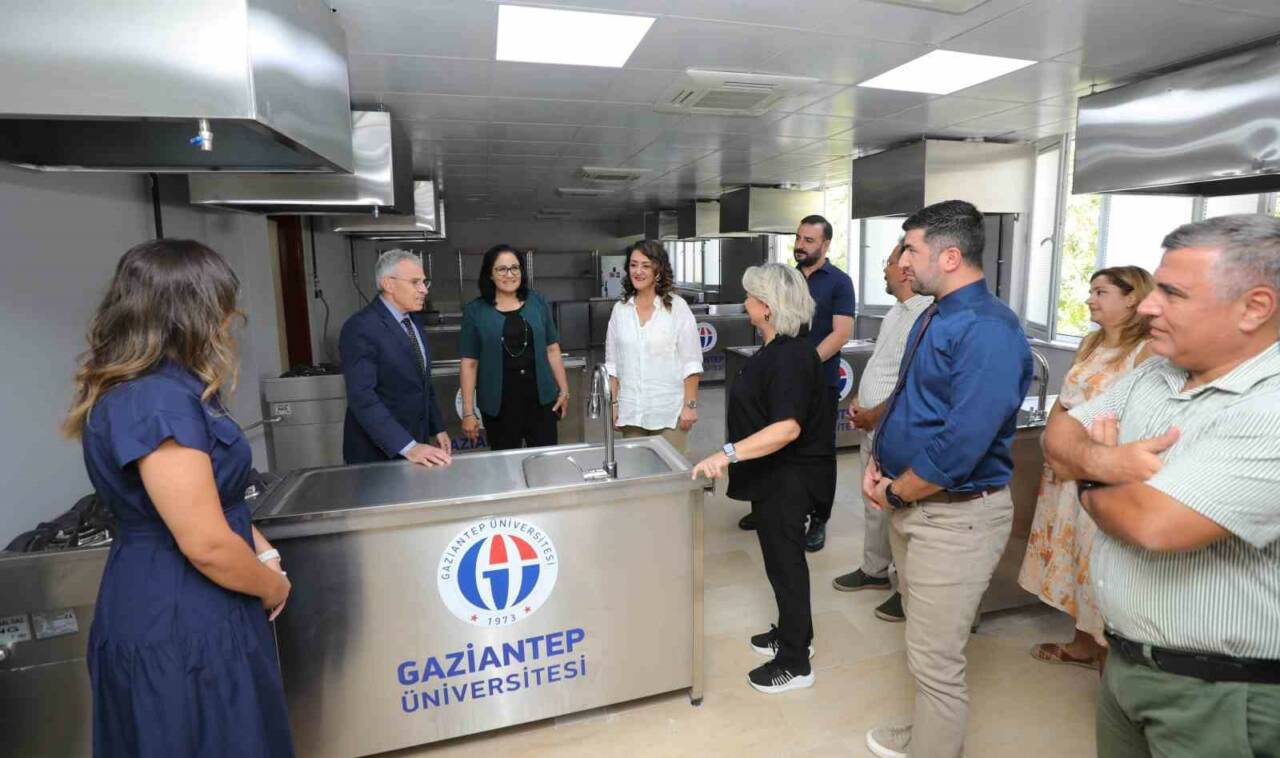 GAÜN Beslenme ve Diyetetik Bölümü, İki Yeni Laboratuvar ile Eğitim Öğretime Başlıyor