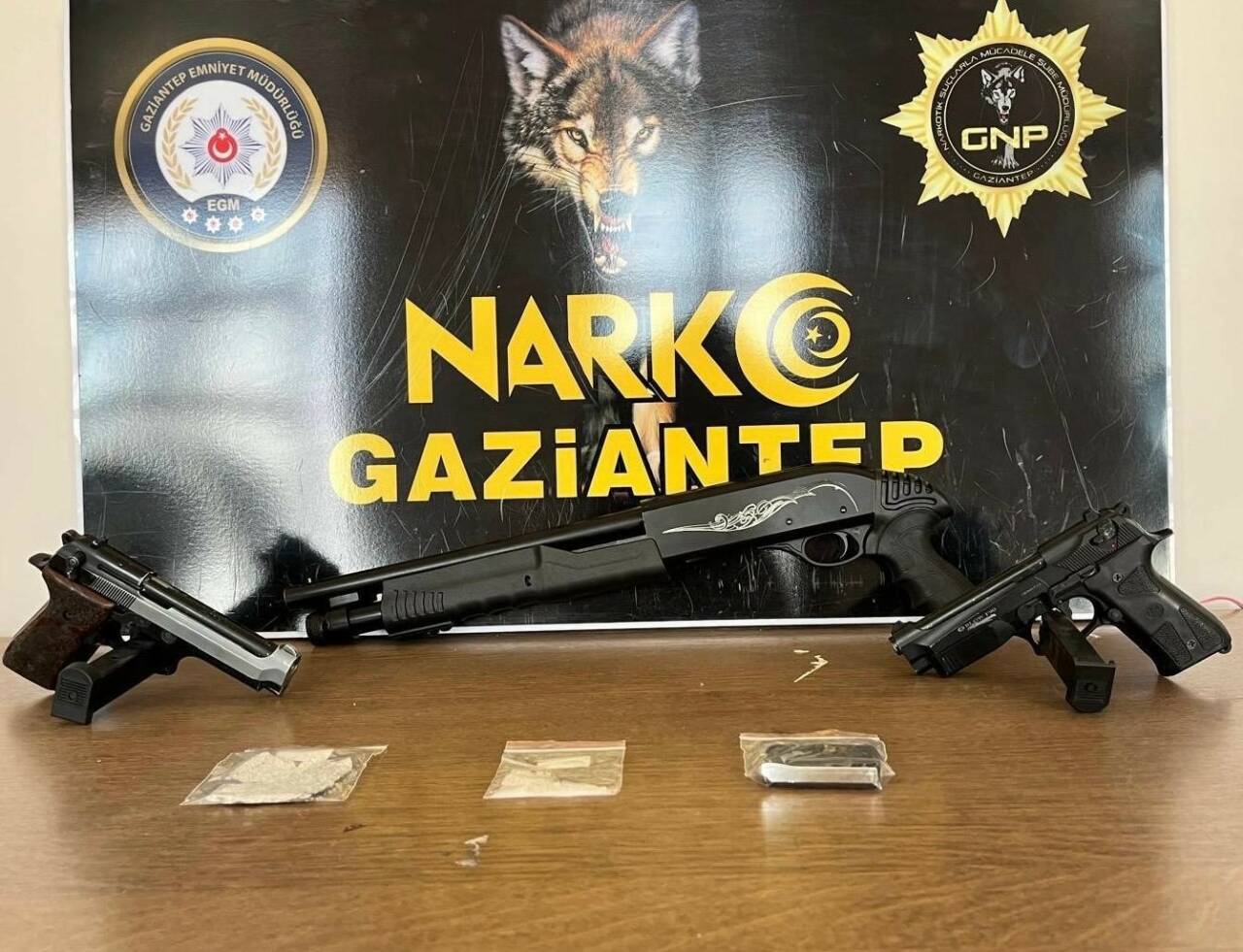 Gaziantep'te polis tarafından gerçekleştirilen uyuşturucu operasyonunda 6 kişi tutuklandı.