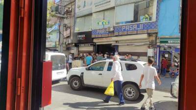 Batman İl Jandarma Komutanlığı, kent merkezindeki bir pasajda düzenlediği operasyonda