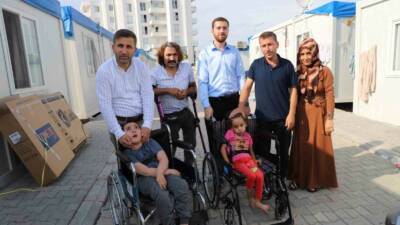 Adıyaman’ın Kahta ilçesinde, Kahta Belediyesi Sosyal Hizmetler Birimi, engelli bireylerin