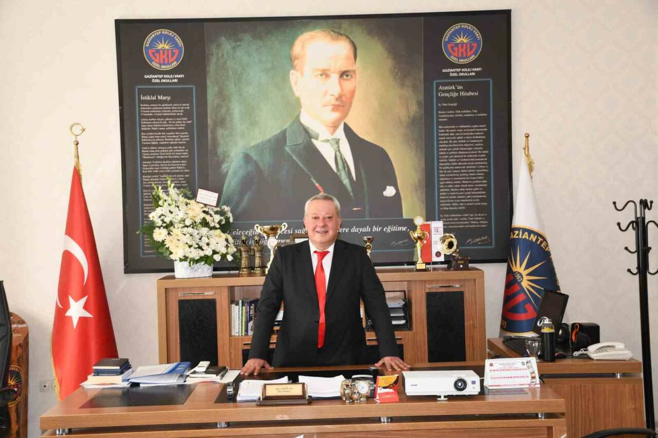 Gaziantep eğitim camiasının tanınmış isimlerinden Alper Kaplan, Gaziantep Kolej Vakfı