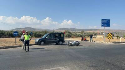Kilis’te meydana gelen trafik kazasında, motosiklet ile hafif ticari araç