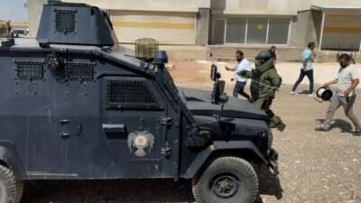 Mardin’in Nusaybin ilçesinde, bir sokağın kenarına yerleştirilen mayın etkisiz hale