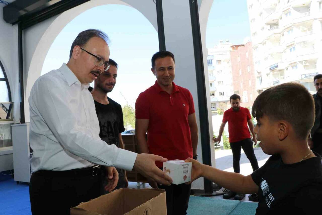 Siirt’te Mevlit Kandili Kutlamaları Düzenlendi