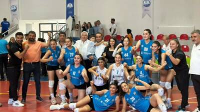 TVF Kadınlar 2. Lig 15. Grupta mücadele eden Besni Gençlik