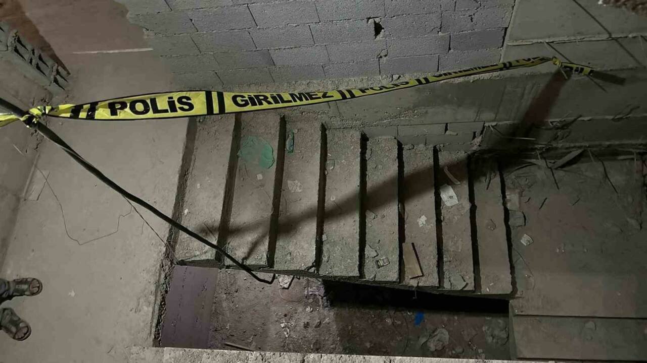 Gaziantep’in Şahinbey ilçesinde bulunan bir inşaata çalışmak için çıkan 59