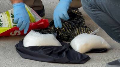 Kilis'te, adım adım takip edilen bir uyuşturucu satıcısı, buluşma noktasında