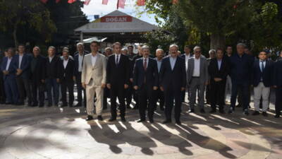 19 Ekim Muhtarlar Günü dolayısıyla Besni'de anlamlı bir tören gerçekleştirildi.