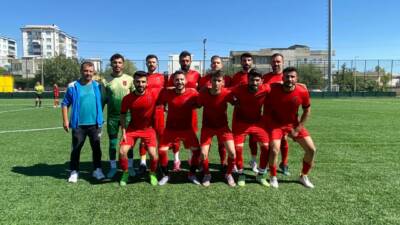 Besni Akınspor deplasmanda oynadığı rakibi Fatih Gençlik Spor'u 8-2 lik