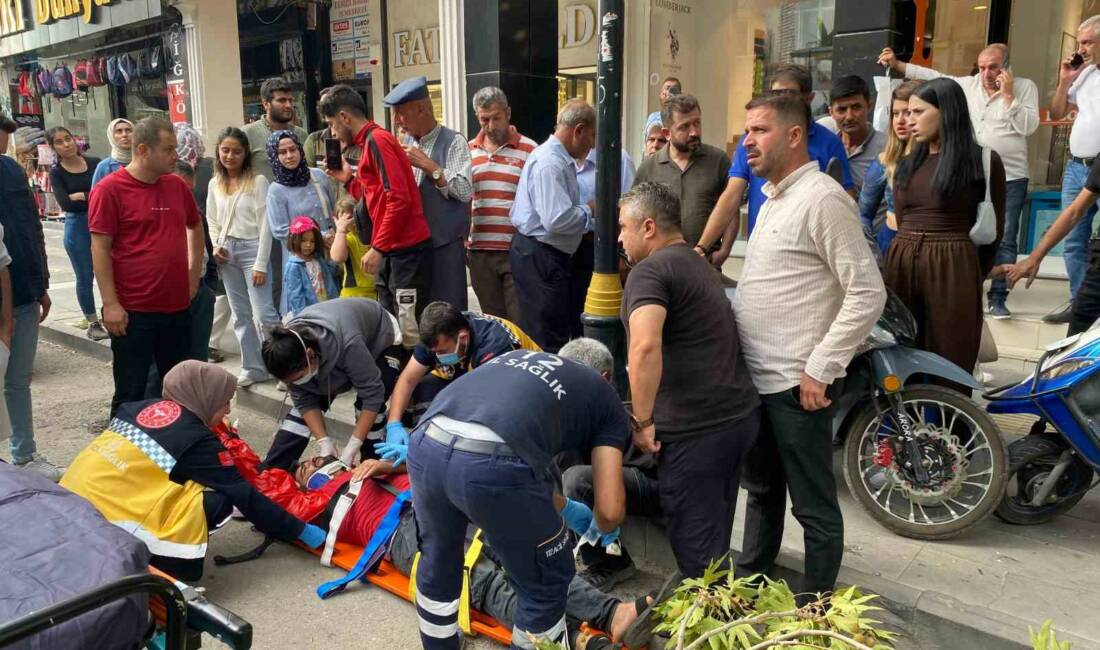 Adıyaman'da seyir halindeki elektrikli