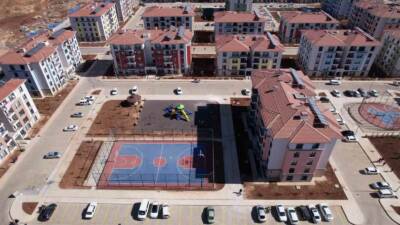 Adıyaman’da 6 Şubat depremlerinin ardından yapımı tamamlanan kalıcı konutlar, binlerce