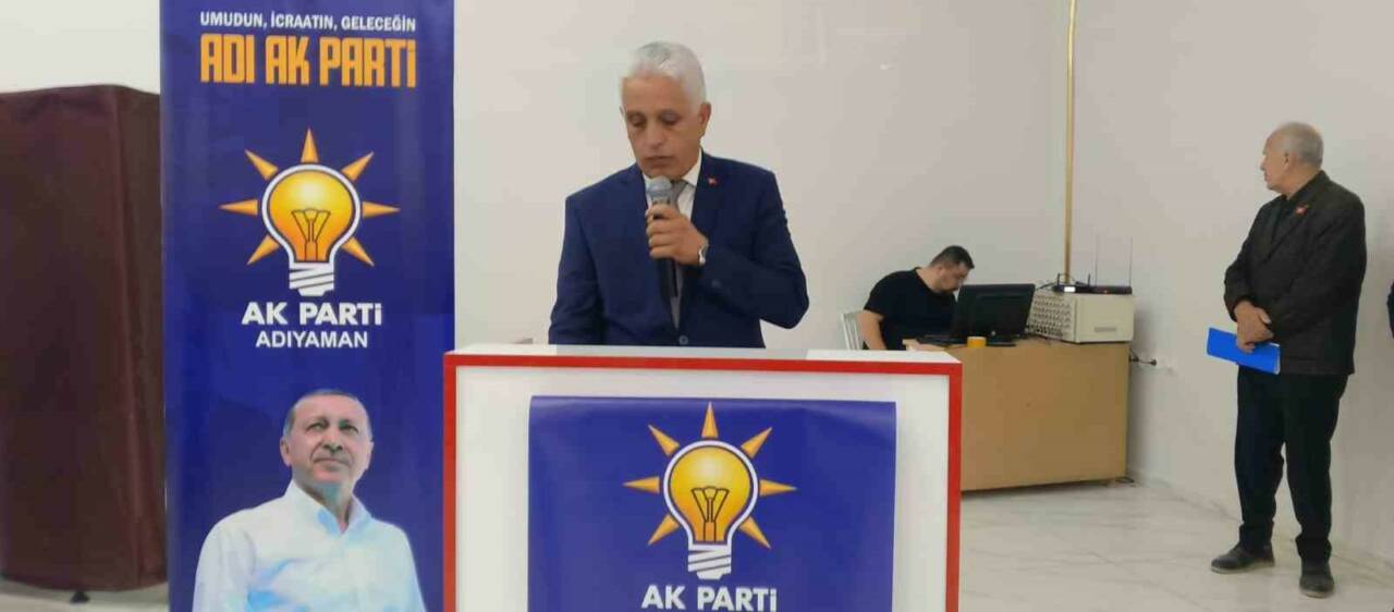 Adıyaman’ın Gölbaşı ilçesinde AK Parti İlçe Başkanı Mahmut Yalçınkaya, gerçekleşen