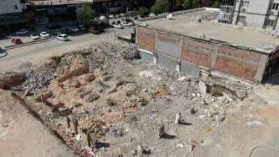 Gaziantep’te, Kahramanmaraş merkezli depremler sonucu yıkılan Emre Apartmanı ile ilgili