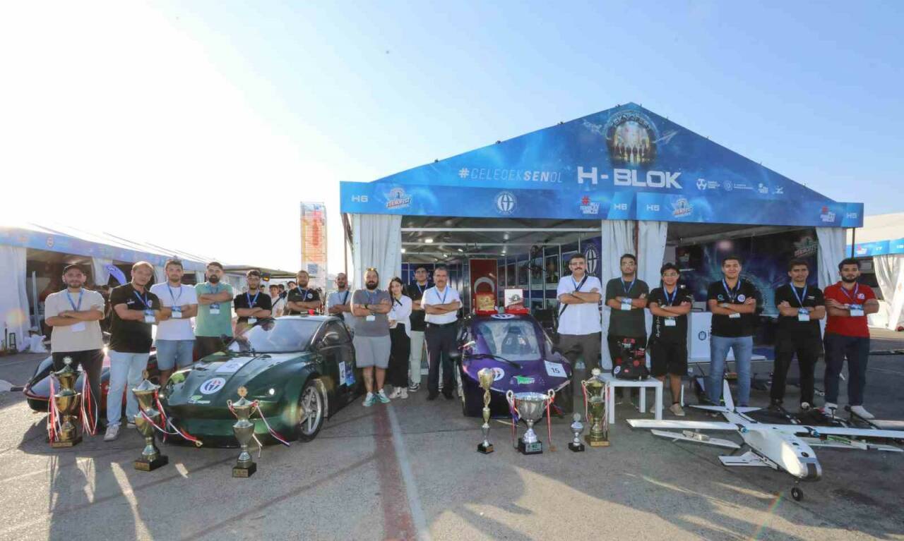 Gaziantep Üniversitesi (GAÜN), bu yıl Adana’da düzenlenen TEKNOFEST’te stant açarak,