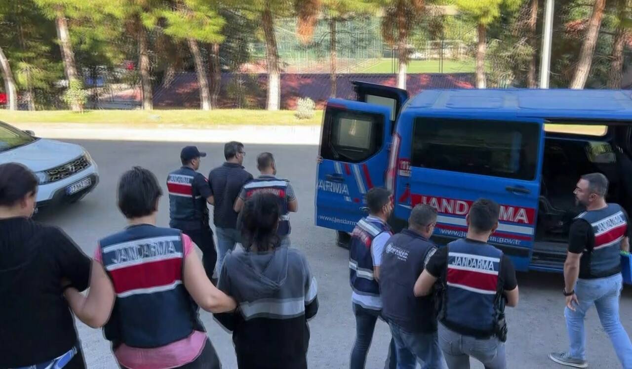 Gaziantep merkezli olarak 5 ilde uyuşturucu madde imal ve ticareti