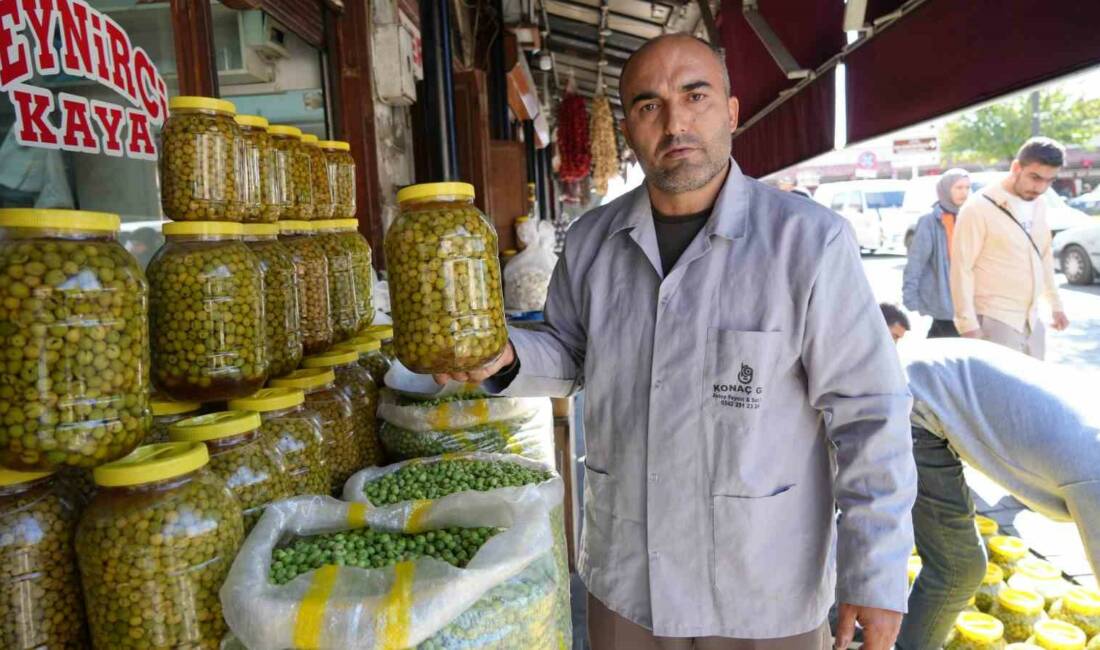 Gaziantep’te, yöresel sofralık yeşil