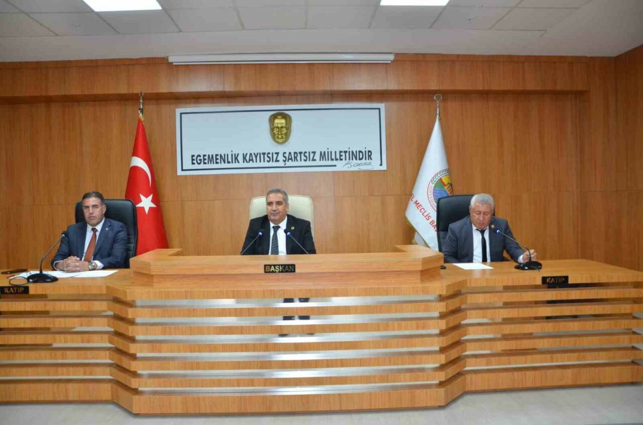 
Adıyaman Valiliği, İl Özel İdaresi’nin 2025 yılı bütçesinin 1 milyar