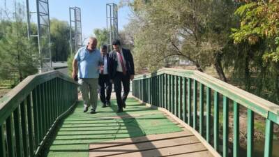  Gölbaşı ilçe Kaymakamı Tarık Buğra Seyhan, çevre düzenlemesi devam