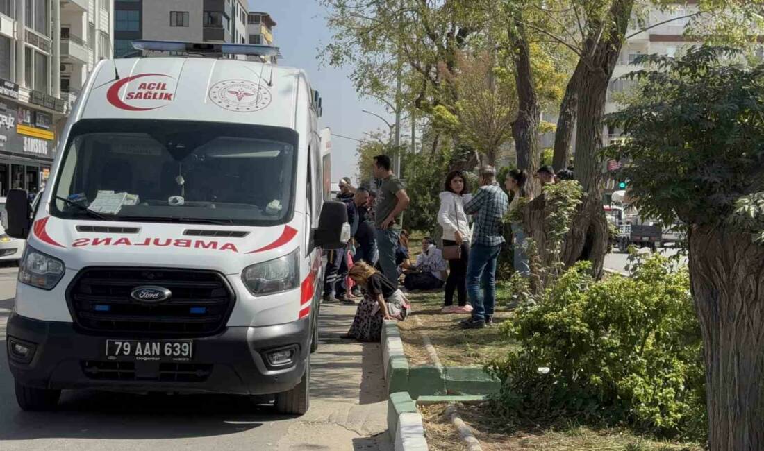 Kilis'te bir motosikletin yolun