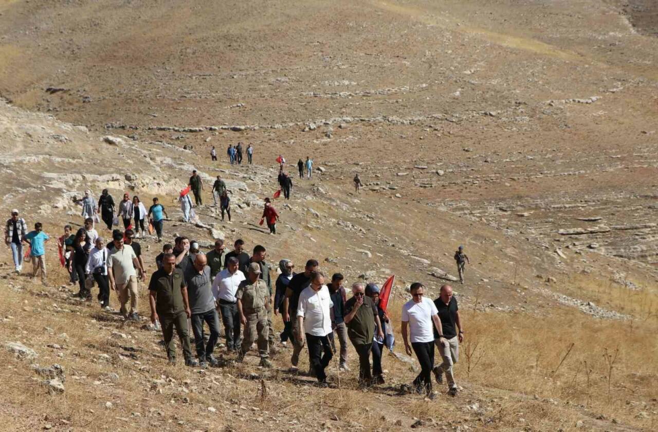 Siirt’te Fıstık Festivali Kapsamında Doğa Yürüyüşü Etkinliği