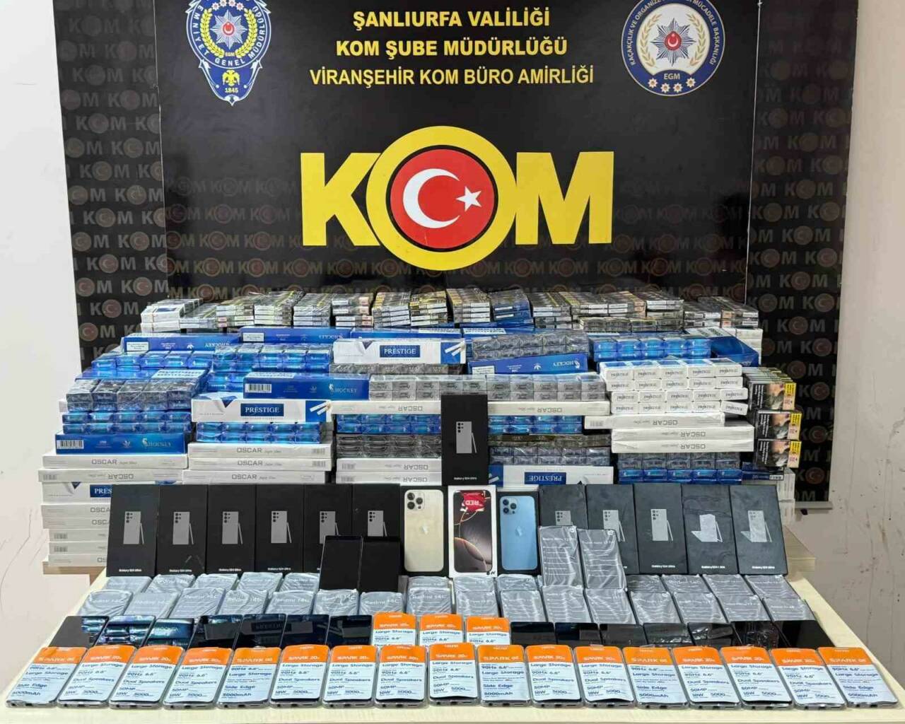 Kaçak cep telefonu ve sigara operasyonunda gümrük kaçağı 85 cep