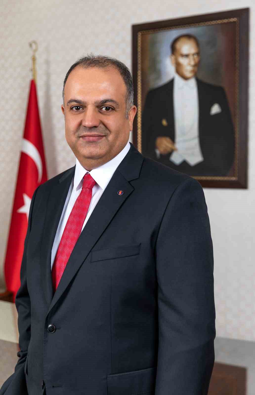 SANKO Üniversitesi Hastanesi Genel Müdürü Dr. Sermet Kileci, Türkiye Cumhuriyeti'nin