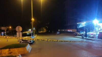 Adıyaman’ın Yeni Mahalle Karapınar Caddesi'nde Hacı Keleş Camii yakınında kaldırıma