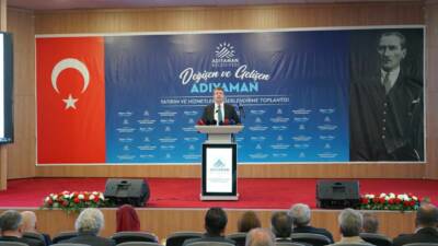 Adıyaman Belediye Başkanı Abdurrahman Tutdere, Yatırım ve Hizmetler Değerlendirme Toplantısında