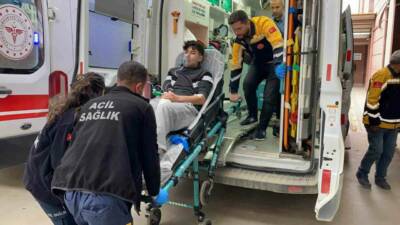 Adıyaman’da sobadan sızan karbonmonoksit gazından zehirlenen 5 kişi hastaneye kaldırıldı.