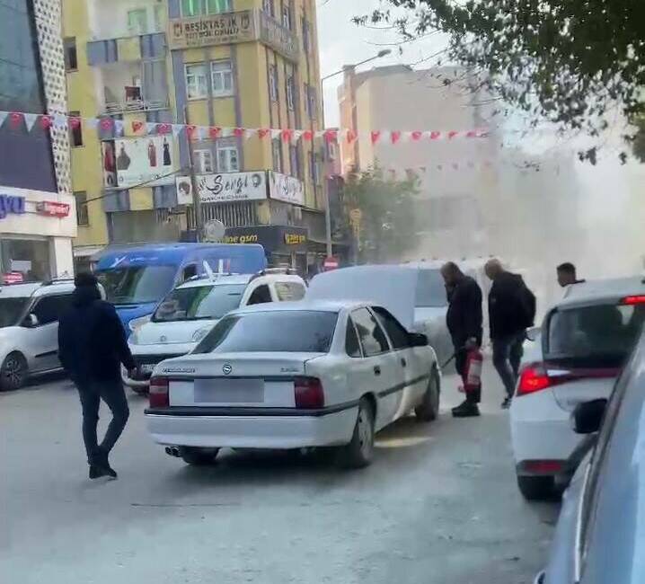 Adıyaman merkez Gölbaşı Caddesi'nde