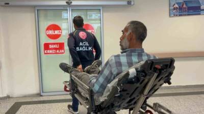 Adıyaman Cumhuriyet Mahallesi’nde meydana gelen iş kazasında, bir işçi ayağını