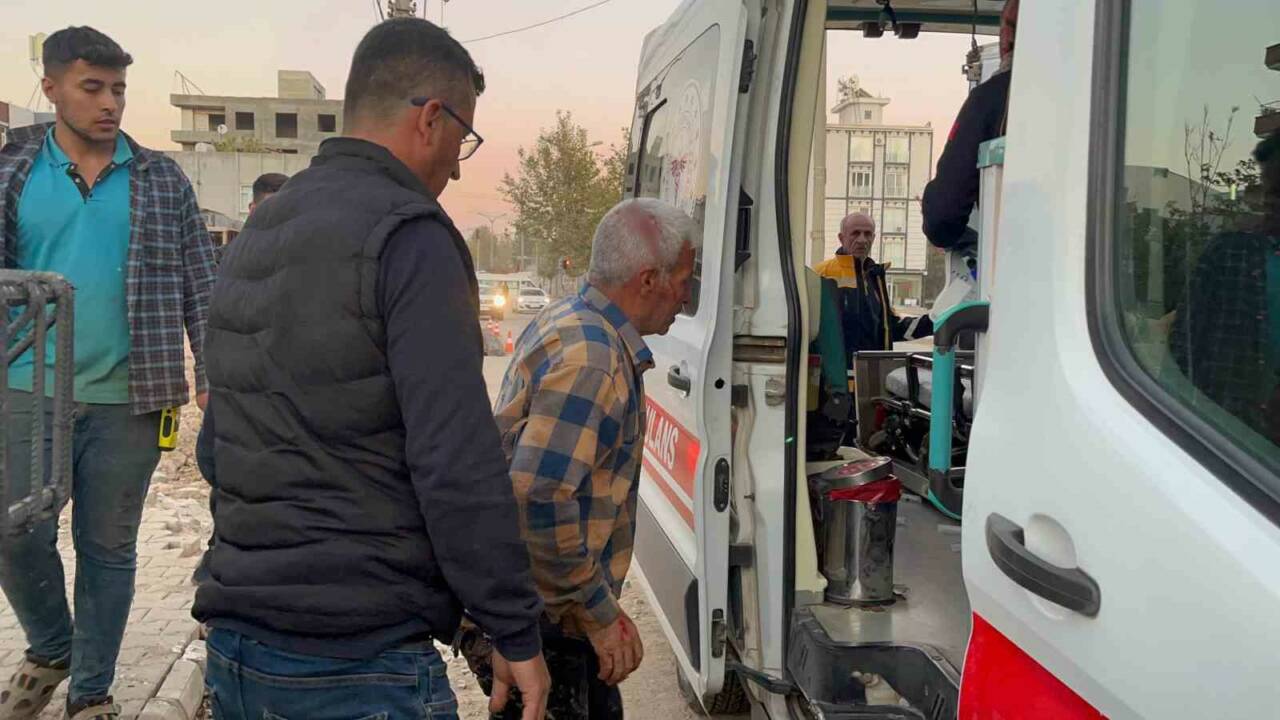 Adıyaman'da bir inşaatta çalışırken başına kolon demiri düşen Ayhan A.