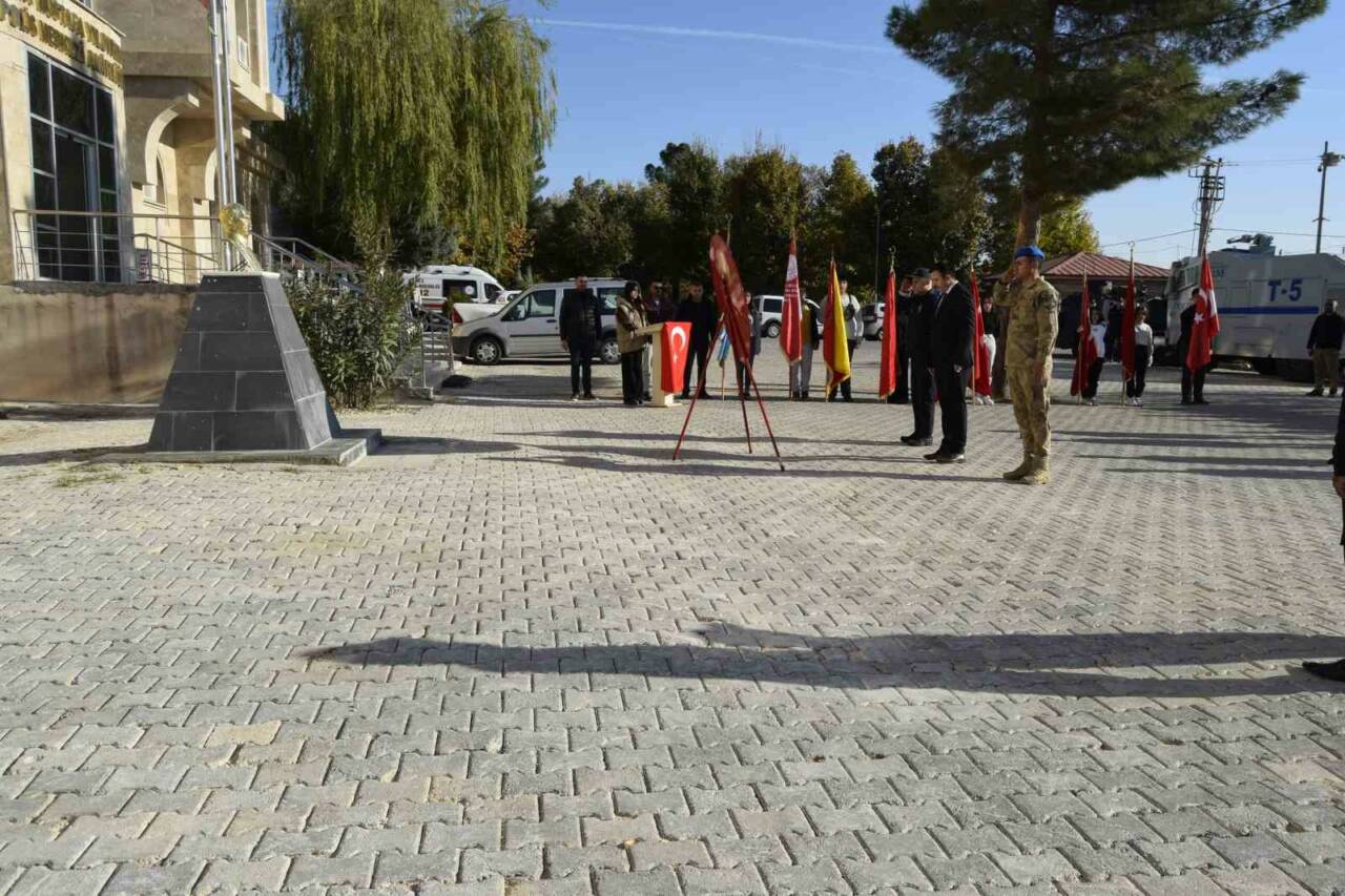 Diyarbakır’ın Dicle ilçesinde, Türkiye Cumhuriyeti’nin kurucusu Gazi Mustafa Kemal Atatürk’ün