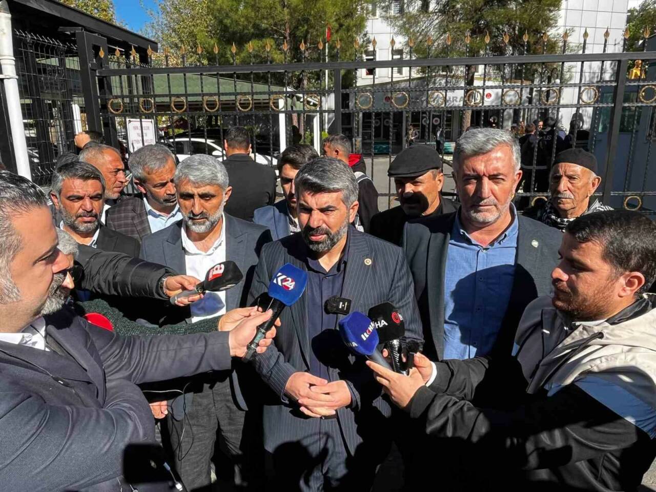 Hür Dava Partisi (HÜDA PAR) Mersin Milletvekili Faruk Dinç, 8