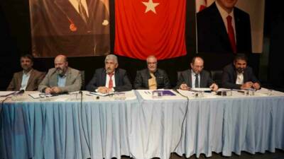 Adıyaman’ın Kahta ilçe Belediyesi tarafından “Marka Şehir Vizyonu” paneli yoğun