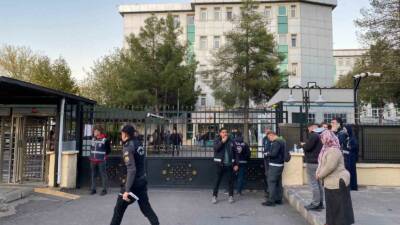 Diyarbakır’da 8 yaşındaki Narin Güran’ın öldürülmesine ilişkin davada tutuklu sanıklar,