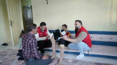 Gaziantep Büyükşehir Belediye Başkanı Fatma Şahin, doğuştan dirsek altından kolları,