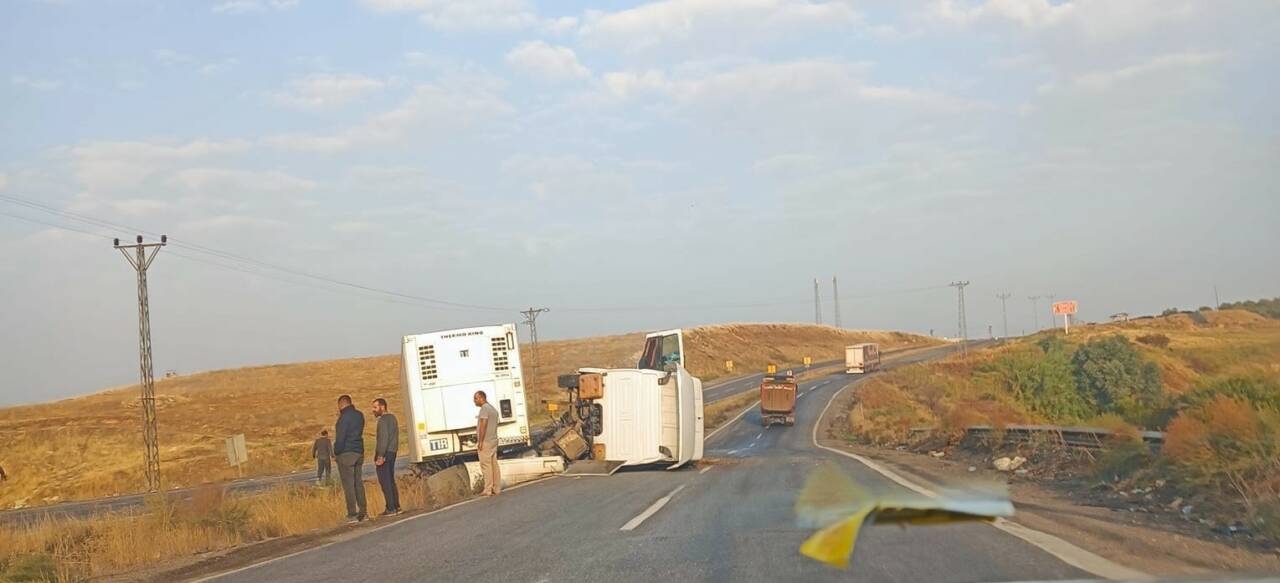 Şırnak’ta Tır Kazası: 1 Yaralı