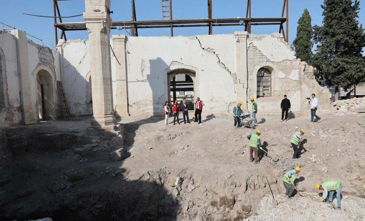 Adıyaman’ın Tarihi Ulu Cami Yeniden İnşa Ediliyor