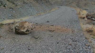 Adıyaman’ın Sincik ilçesi Mahmutoğlu Mahallesi’nde yapımı süren konut bölgesinden kopan
