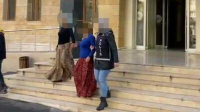Batman’da girdikleri evlerden ziynet eşyası çalan iki kadın, çaldıkları altınlarla