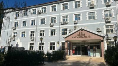 Kent Meydanı Projesi kapsamında yıkılacak olan Hükümet Konağının nereye taşınacağı