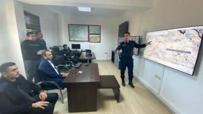 Besni Kaymakamı Çağlar Partal, İlçe Jandarma Komutanlığı sorumluluk bölgesinde emniyet