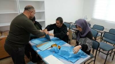 Adıyaman Belediyesi Toplum Merkezi’nde eğitim gören özel gereksimli öğrenciler, uzman