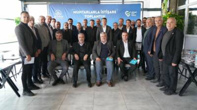 Adıyaman Belediye Başkanı Abdurrahman Tutdere, mahalle muhtarlarıyla bir araya gelerek